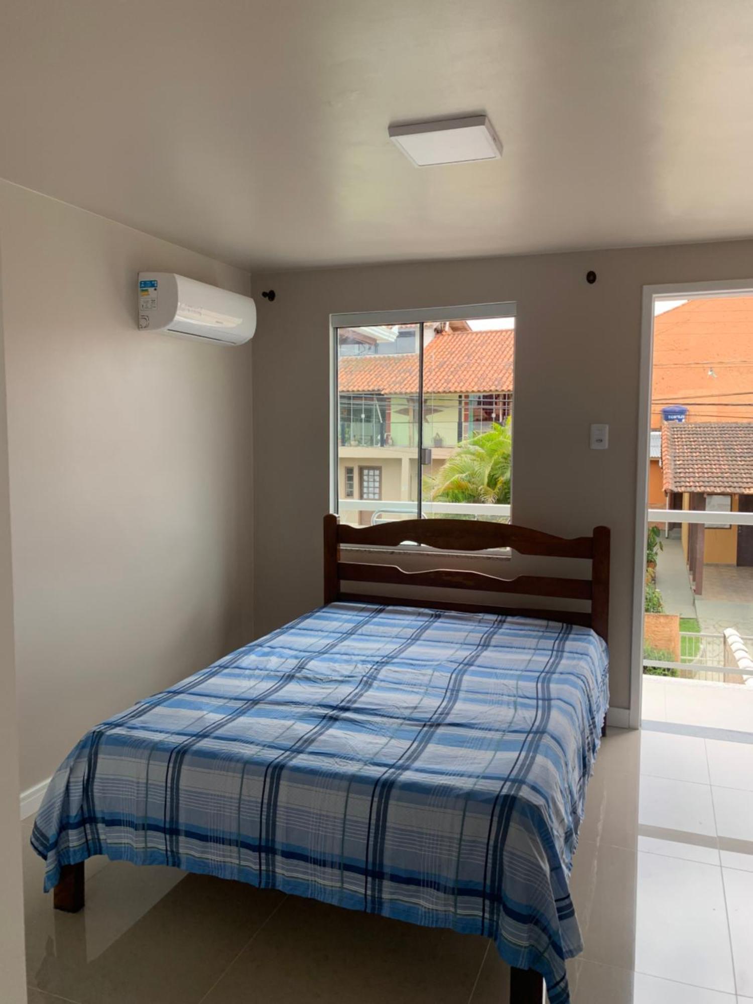 Casa Na Praia Do Santinho フロリアノポリス エクステリア 写真